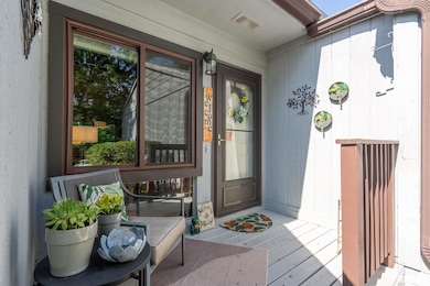 493 44th Avenue Ct, East Moline, IL 61244 - photo 3