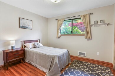 9826 226th Place SW, Edmonds, WA 98020 - photo 6