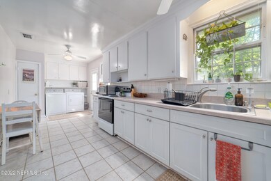 4810 Sefa Cir N, Jacksonville, FL 32210 - photo 7