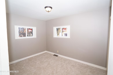 1582 S Clinton St, Defiance, OH 43512 - photo 6