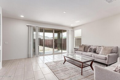 16221 W Prickly Pear Trail, Surprise, AZ 85387 - photo 4