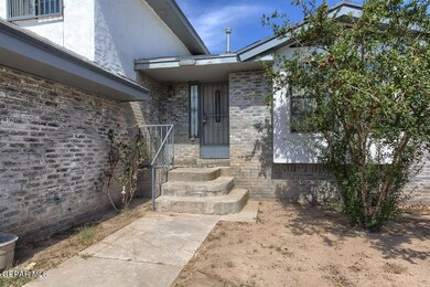 695 Lomaland Dr, El Paso, TX 79907 - photo 4