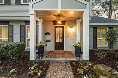 13414 Westport Ln, Houston, TX 77079 - photo 2