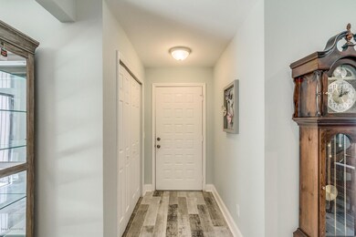 10_3461Sparrow8350_mls