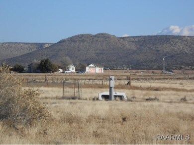 25620 N Feather Mountain Rd, Paulden, AZ 86334 - photo 3