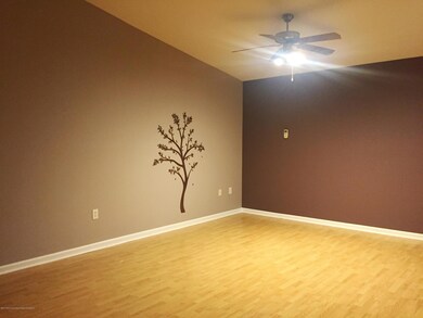 12 Bridgepointe Dr unit 212, South Amboy, NJ 08879 - photo 4