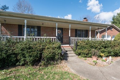 955 Gwinn Island Rd, Danville, KY 40422 - photo 3