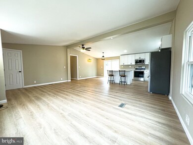 8 Hickory Dr unit DRIVE, Quakertown, PA 18951 - photo 7