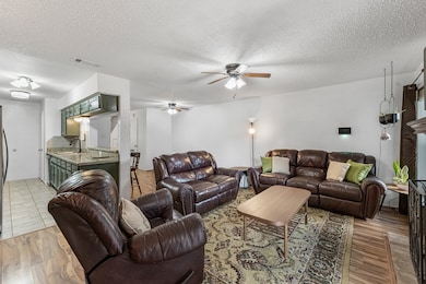 6434 Kentwick Dr unit 24, Houston, TX 77084 - photo 6