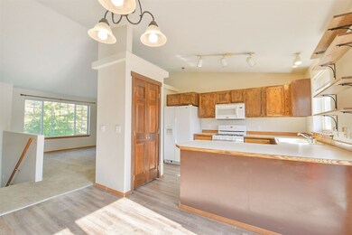 1004 N Christopher St, Medical Lake, WA 99022 - photo 3