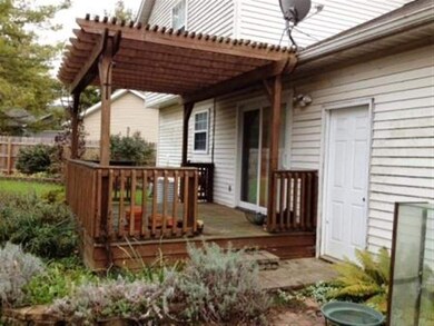 You will love to spend time in this back yard.  Po