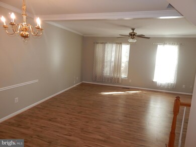 2520 Isham Randolph Dr, Herndon, VA 20171 - photo 2