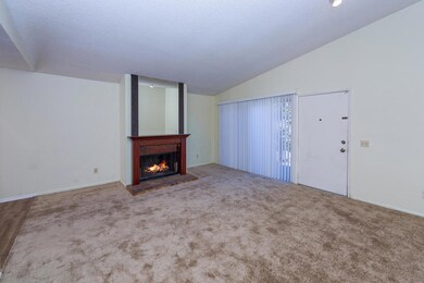 5146 Jefferson Square, Oxnard, CA 93033 - photo 4