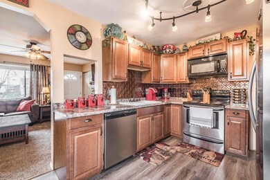 3261 Arnsby Rd14