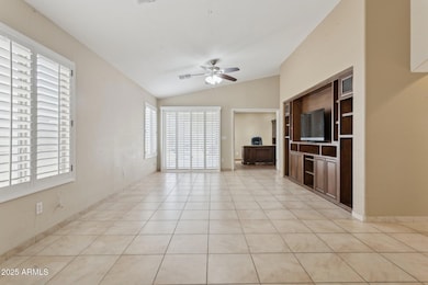 8-web-or-mls-4718-e-woburn-ln