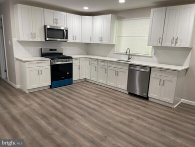 1234 Lower Ferry Rd, Ewing, NJ 08618 - photo 2