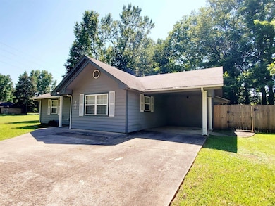 205 Cherry St, Mena, AR 71953 - photo 2