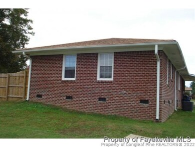 147 Ingleside Dr, Fayetteville, NC 28303 - photo 3