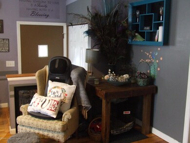 4820 Burchfield Ave, Lansing, MI 48910 - photo 5