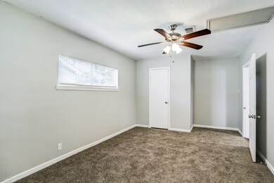 7617 S Hall St, Houston, TX 77028 - photo 6
