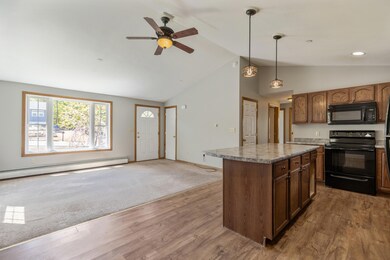 31 Redwood Ln, Sanford, ME 04073 - photo 3