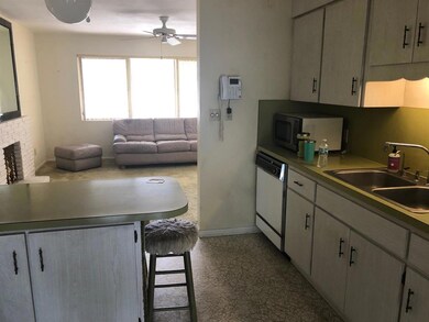 616 Putter Place, West Palm Beach, FL 33409 - photo 5