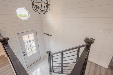 1210 Skyline Dr, Decorah, IA 52101 - photo 2