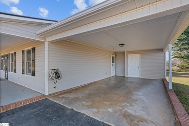 5435 Parris Bridge Rd, Boiling Springs, SC 29316 - photo 5