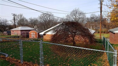 611 Mohawk St, Allentown, PA 18103 - photo 7