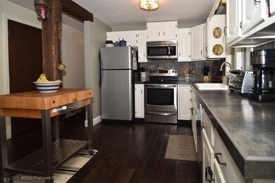 77 Hillside Ave, Rehoboth, MA 02769 - photo 4