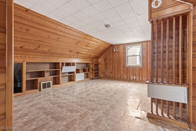 18119 Mapleboro Ave, Maple Heights, OH 44137 - photo 3