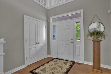 585 Burgess Cir unit 26, Aurora, OH 44202 - photo 4