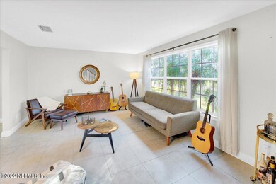 923 Park Forest Ln, Jacksonville, FL 32211 - photo 5