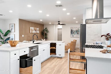 1810 E Auburn Dr, Tempe, AZ 85283 - photo 6