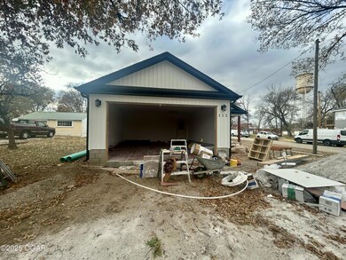 112 Orchard St, Alba, MO 64830 - photo 3
