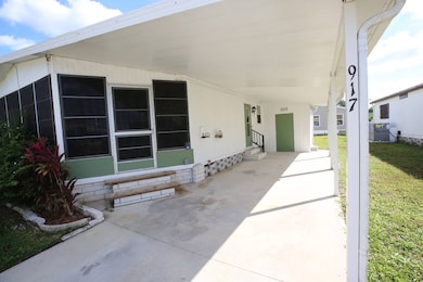 8775 20th St unit 917, Vero Beach, FL 32966 - photo 5