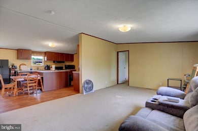 1024 Warm Spring Rd unit 23, Chambersburg, PA 17202 - photo 4