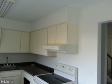 13950 Big Yankee Ln, Centreville, VA 20121 - photo 3