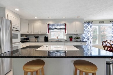 9 Windsor Dr, Litchfield, NH 03052 - photo 7