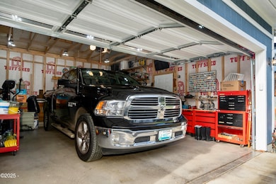 9926 NW Line St, Seal Rock, OR 97376 - photo 7