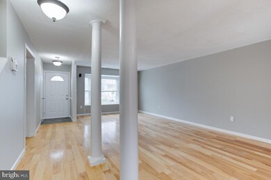 1464 Lowell Ct, Crofton, MD 21114 - photo 5