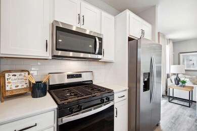 17042 Draper Way, Lakeville, MN 55044 - photo 7