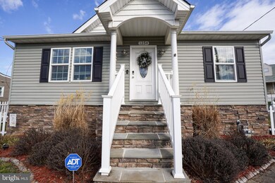 1254 Birch Ave, Halethorpe, MD 21227 - photo 4