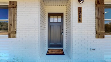 1306 Grandview Dr, Crestview, FL 32539 - photo 3