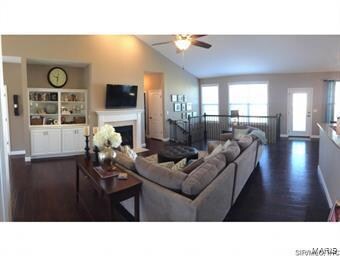 1117 Keats Way Ct, O'Fallon, IL 62269 - photo 4