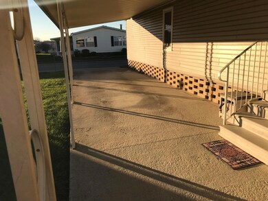 4454 Nevada Dr E, Columbus, OH 43207 - photo 5