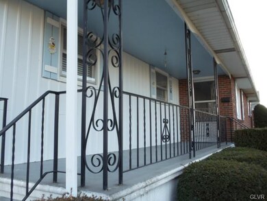 352 E Main St, Bath, PA 18014 - photo 6