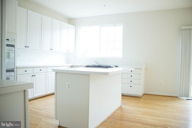 8727 Silent Ct, Odenton, MD 21113 - photo 7