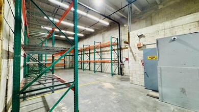 7955 NW 64th St, Miami, FL 33166 - photo 6