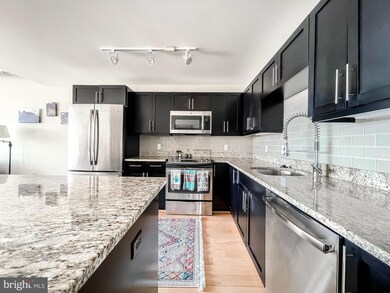 Silo Point unit 420, Baltimore, MD 21230 - photo 4